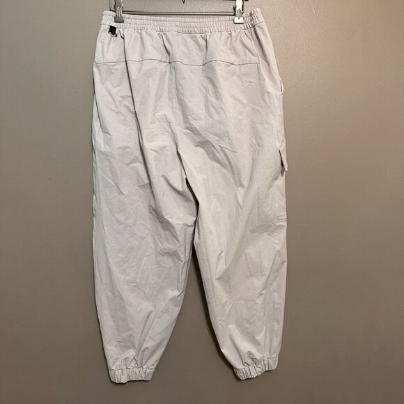 Lululemon lab High-Rise Cuffed Trouser 26" - Picture 3 of 9